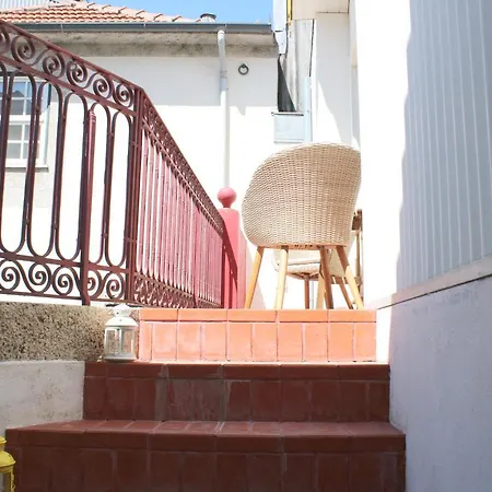 Amazing Flores Duplex Apartment Porto