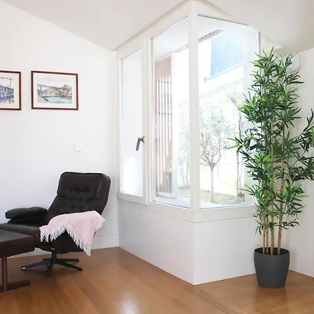Apartment Amazing Flores Duplex Porto