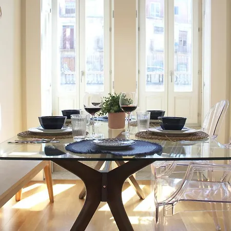 Amazing Flores Duplex Oporto